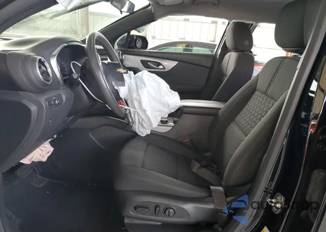 2021 Chevrolet Blazer 2Lt z USA, uszkodzony, nr VIN 3GNKBCRS3MS514472